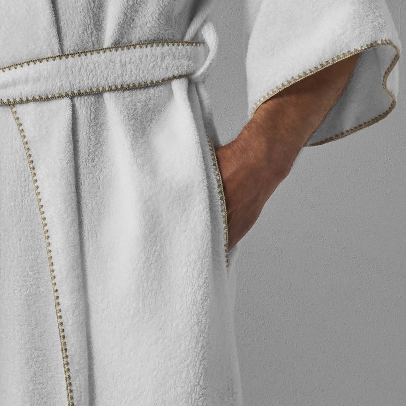 Stylish Bordado Hooded Sand Trim robe with pockets, plush weave, and self-tie belt in Millennial grey for comfort.