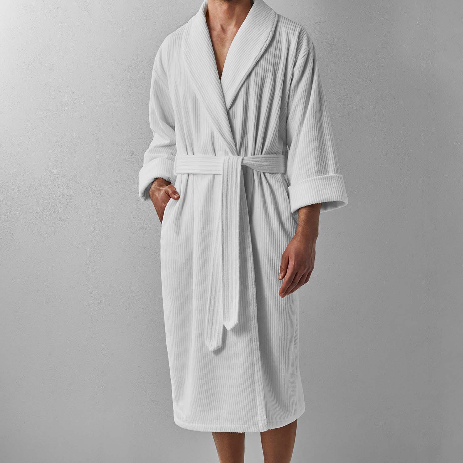 Luxor Shawl White Robe for Spa, Retro 1940s Style, Lightweight Comfort for Home or Hotels.
