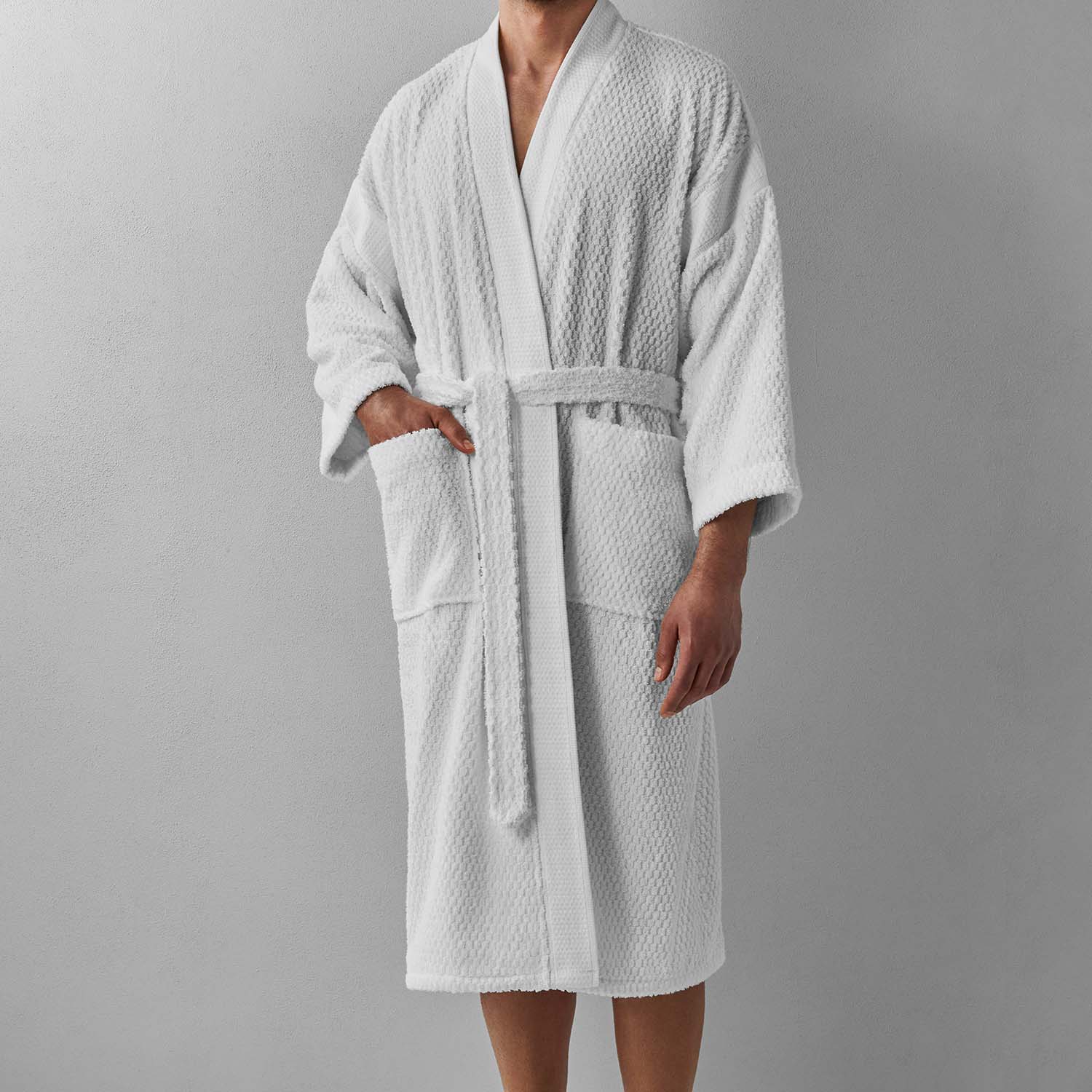 Novotel Jacquard Wholesale kimono robe with braided neckline, soft-touch biconcave pattern, and generous pockets.