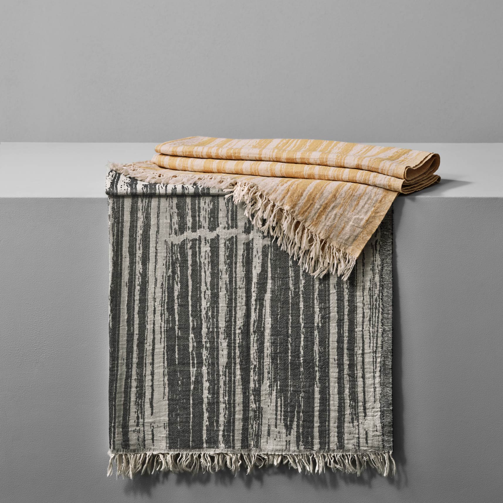 Sundari Towel Gray