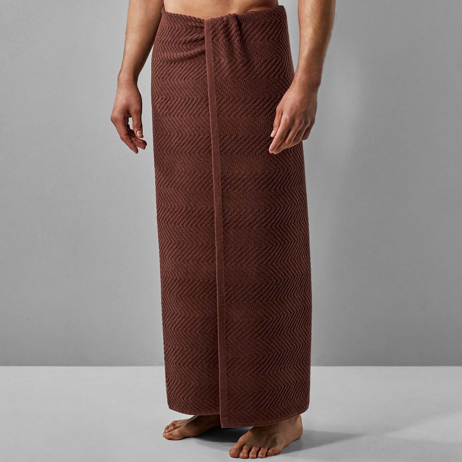 Bruno Treatment Towel in earth brown, perfect for spa treatments and enhancing color in bath and shower settings.