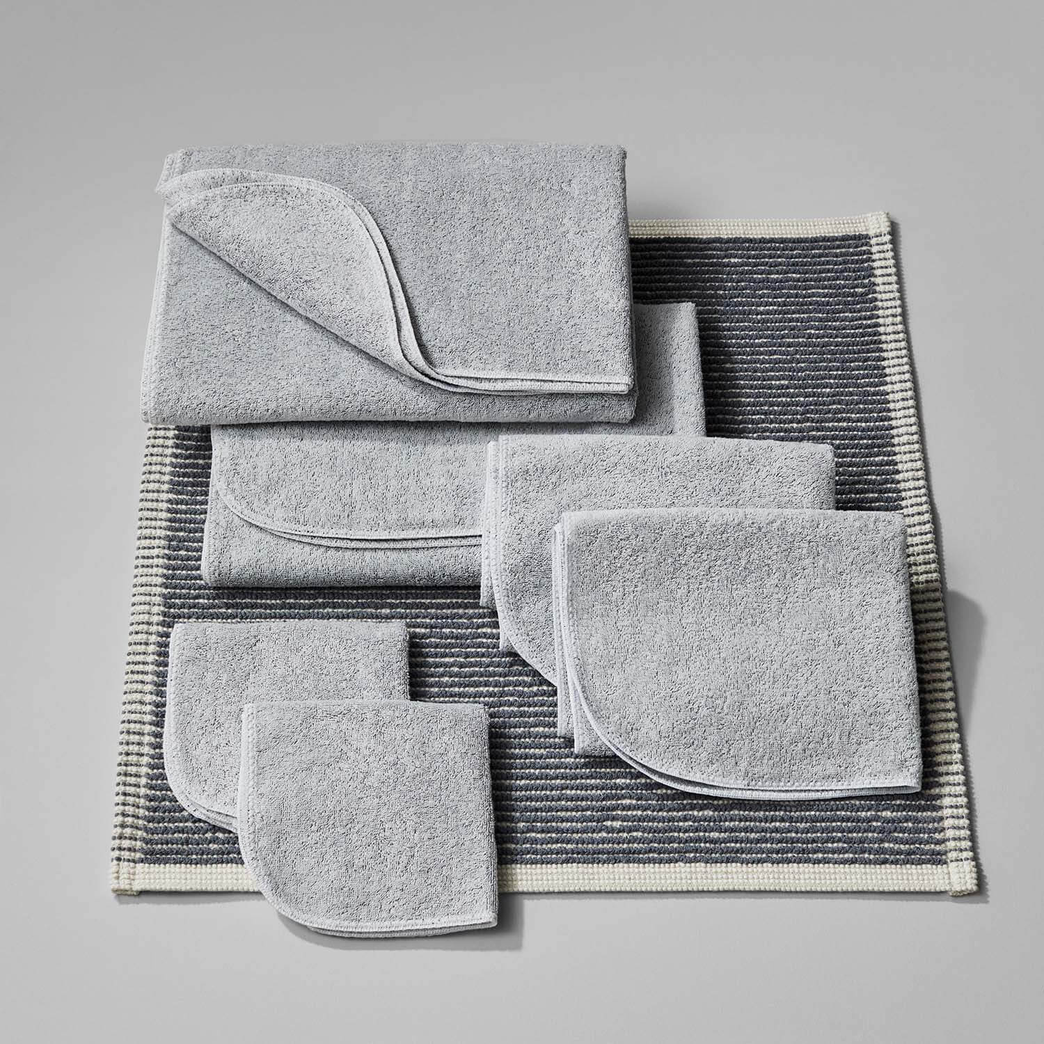 Tuxedo Bath Bundle in gray featuring eco-luxury towels made from sustainable Brazilian cotton.