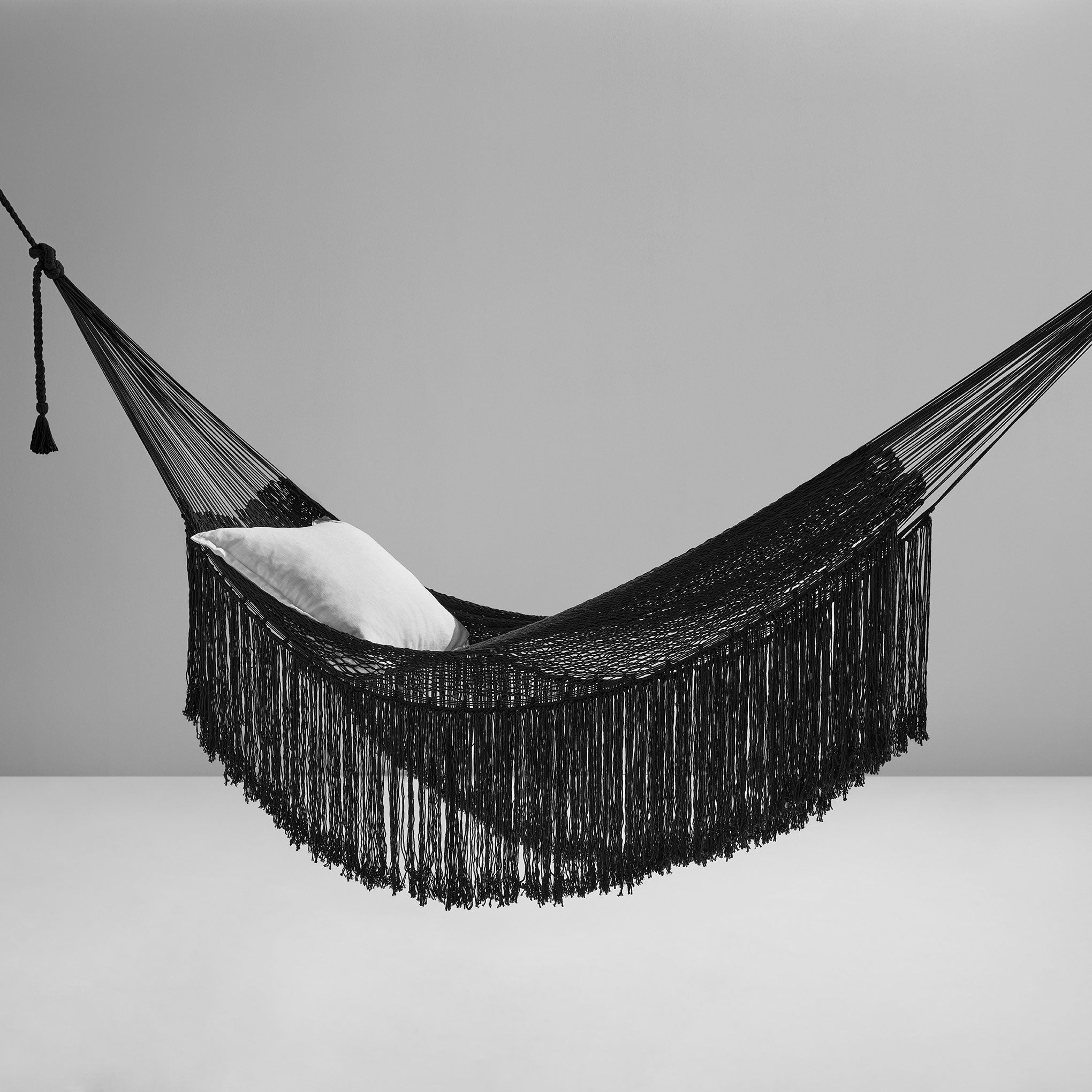 The Nomad Black