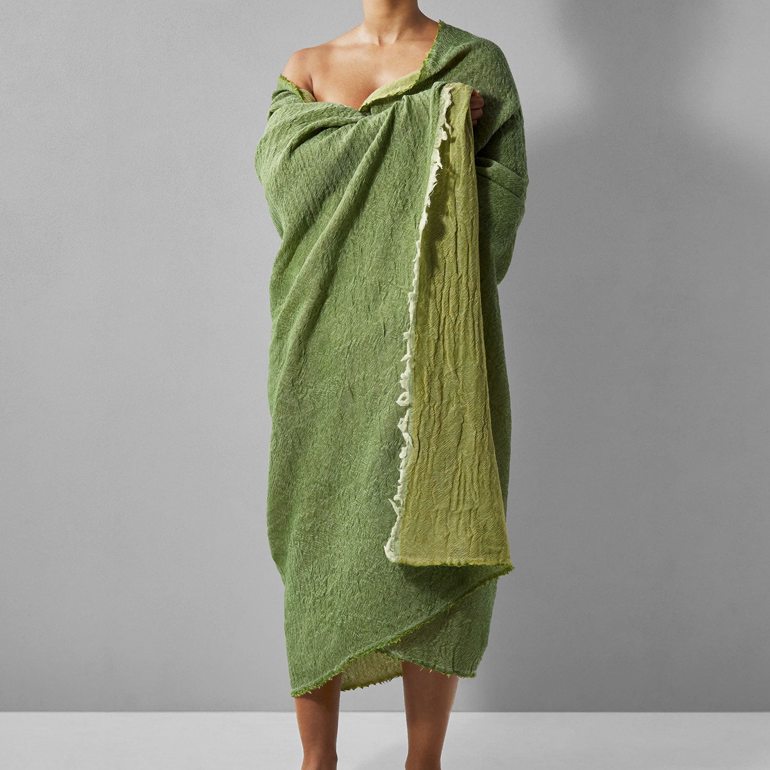 Merino Throw Grass