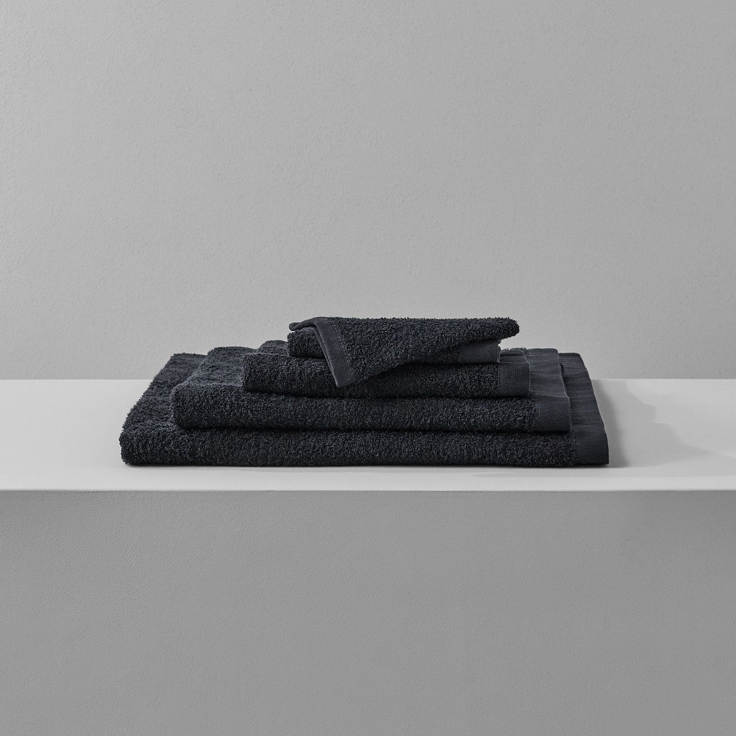 Wabi Sabi Towel Black